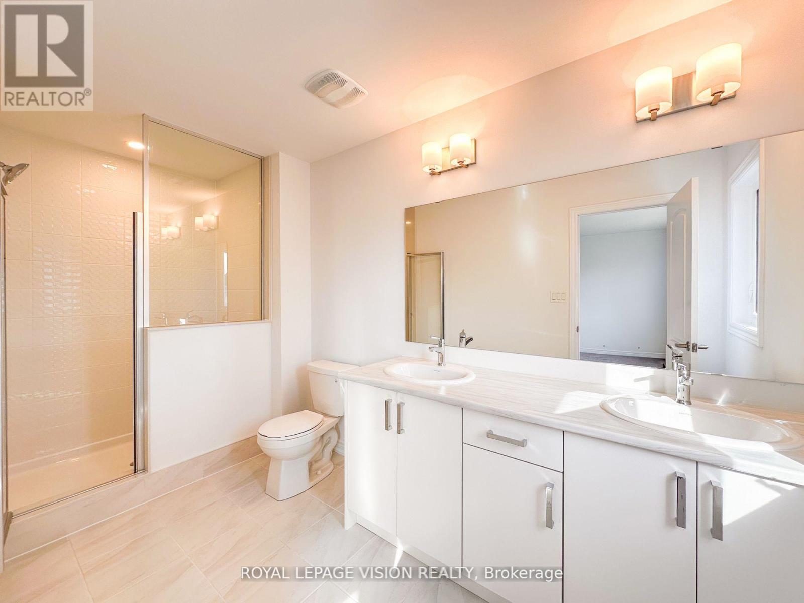 21 Sorbara Way, Whitby, Ontario  L1M 0M4 - Photo 9 - E12159210