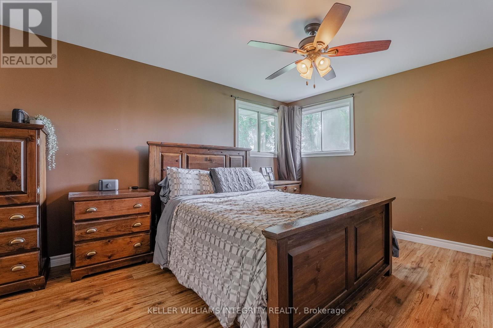 18233 Glen Road, South Glengarry, Ontario  K0C 2J0 - Photo 16 - X12159263