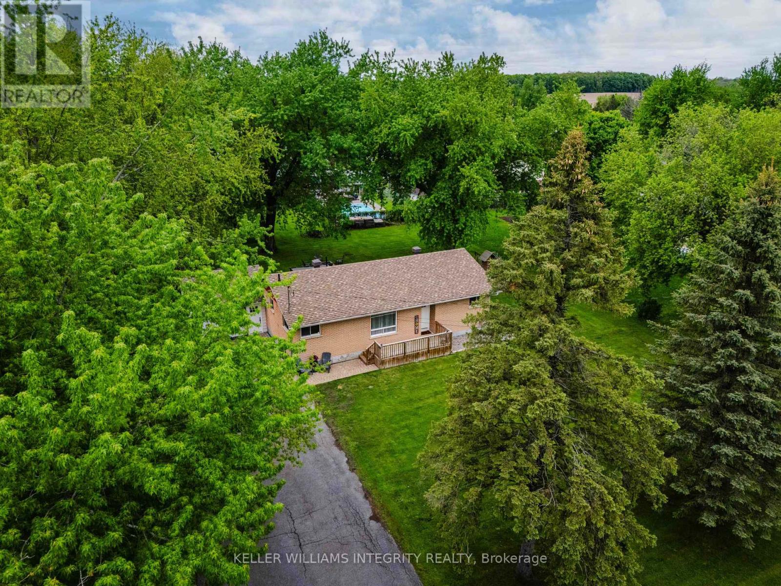 18233 Glen Road, South Glengarry, Ontario  K0C 2J0 - Photo 29 - X12159263