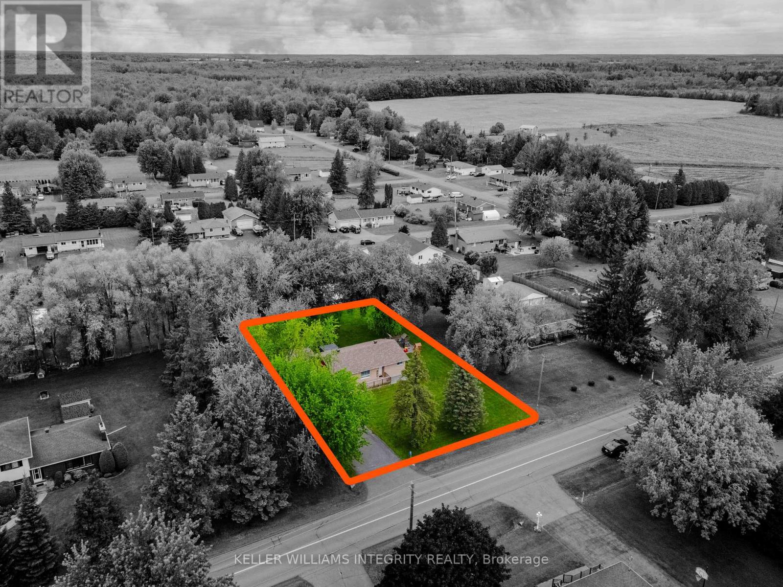 18233 Glen Road, South Glengarry, Ontario  K0C 2J0 - Photo 37 - X12159263