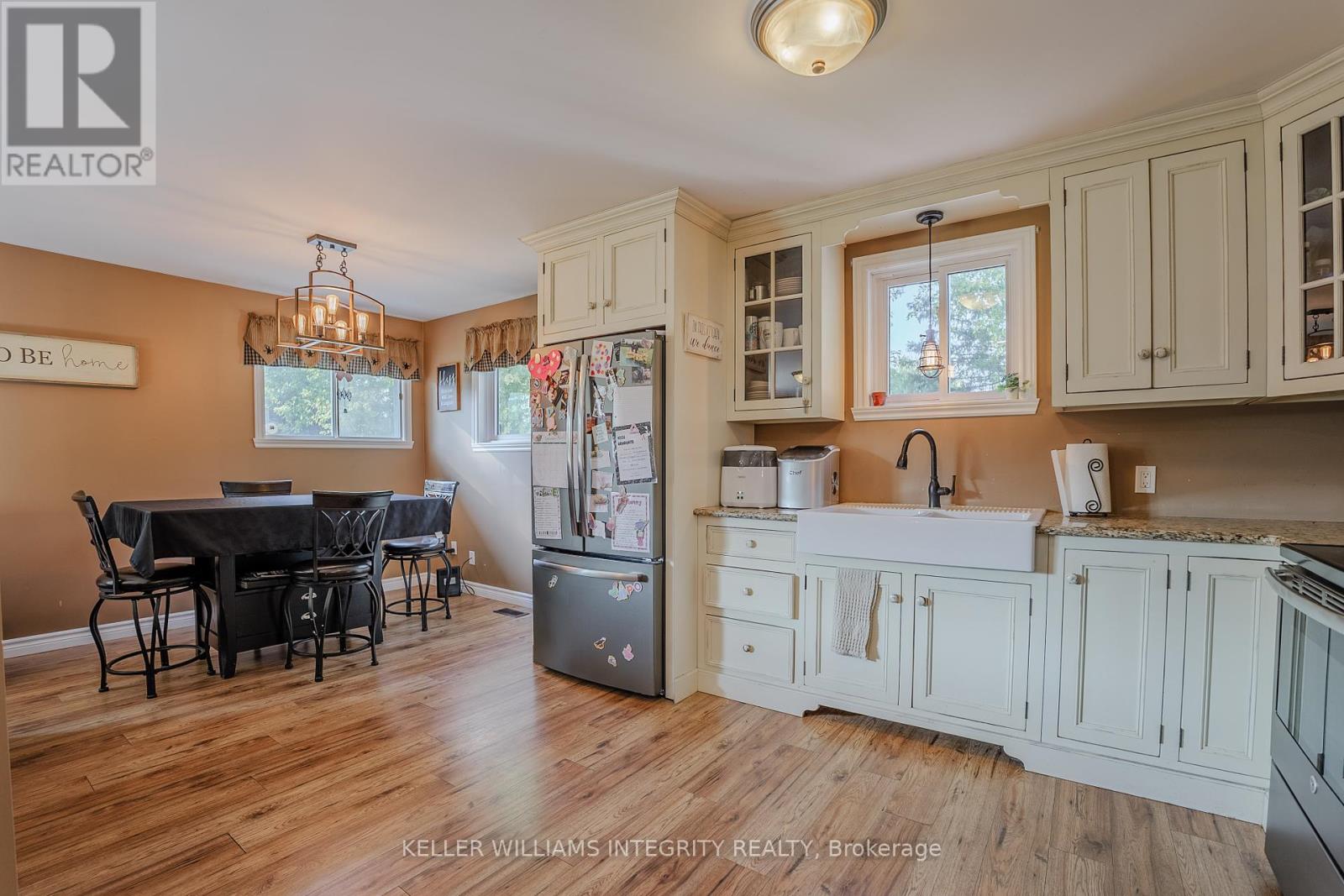 18233 Glen Road, South Glengarry, Ontario  K0C 2J0 - Photo 7 - X12159263