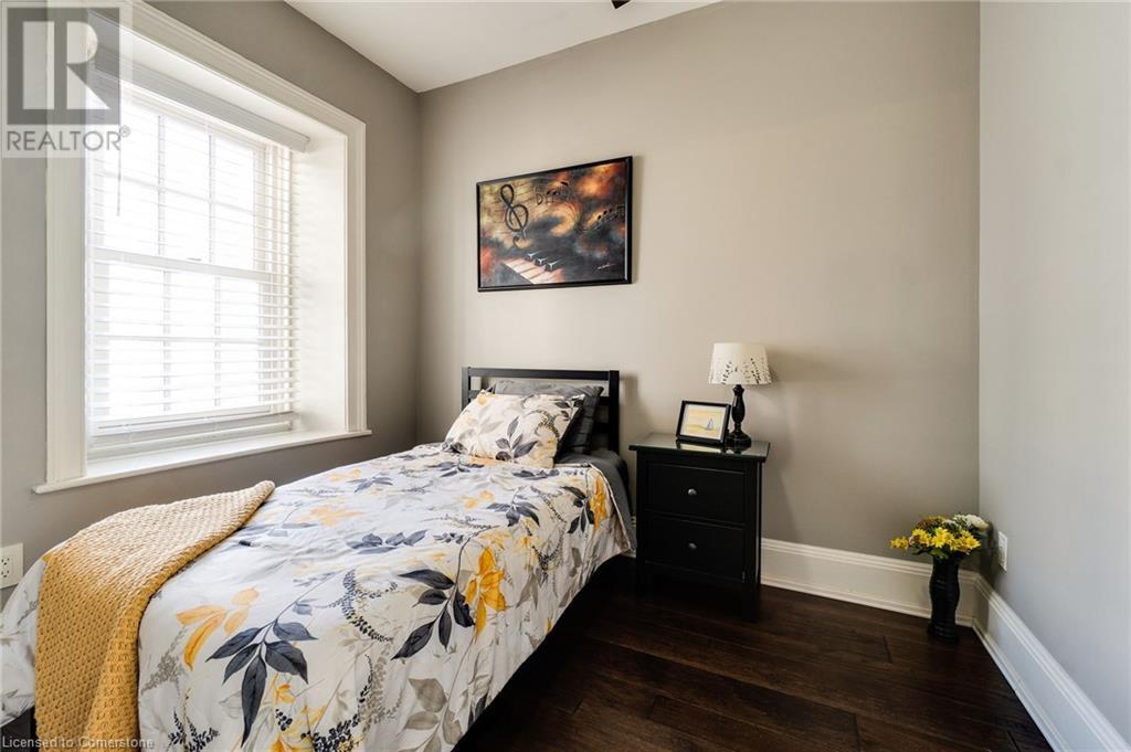 2 & 4 Warnock Street, Cambridge, Ontario  N1R 2A6 - Photo 18 - 40696047