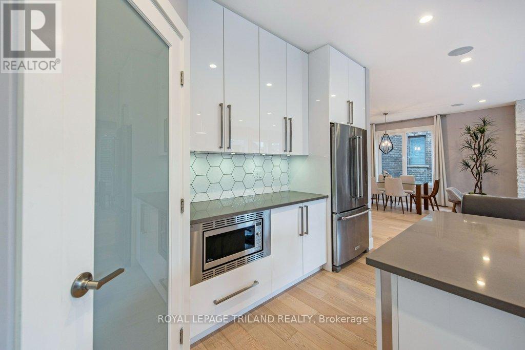 Photo 23 of 50 for 2190 Bakervilla Street