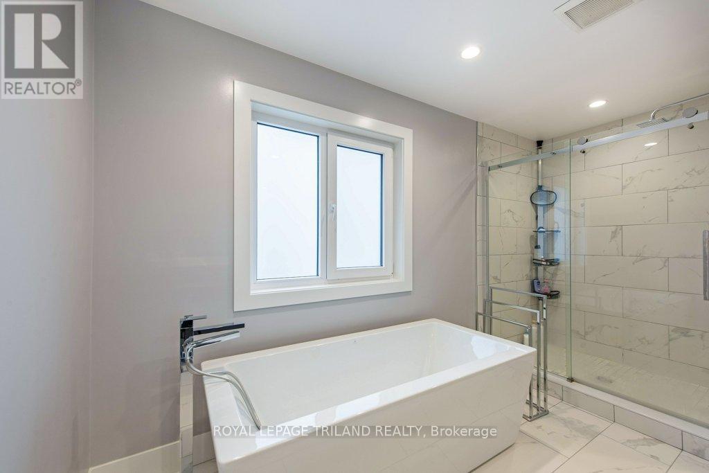 Photo 32 of 50 for 2190 Bakervilla Street