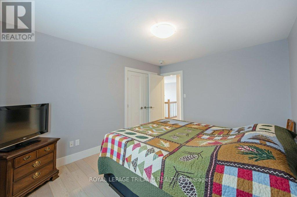 Photo 36 of 50 for 2190 Bakervilla Street
