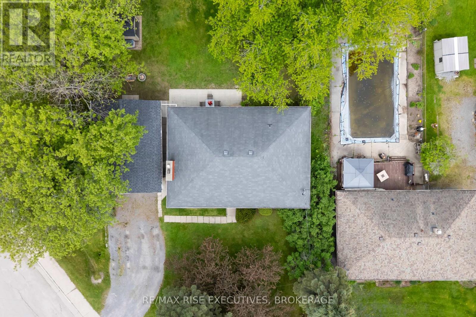 895 Purdy's Court, Kingston, Ontario  K7M 3N1 - Photo 45 - X12153999