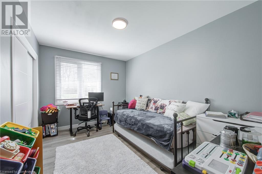 186 Shuh Avenue, Kitchener, Ontario  N2A 1H6 - Photo 25 - 40730005