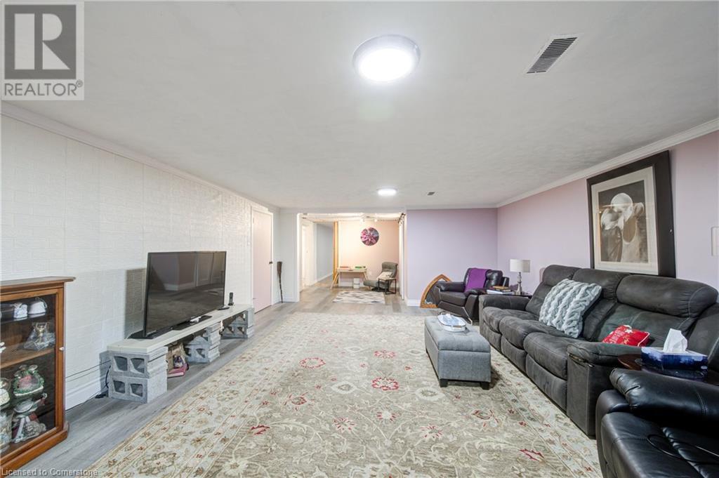 186 Shuh Avenue, Kitchener, Ontario  N2A 1H6 - Photo 32 - 40730005