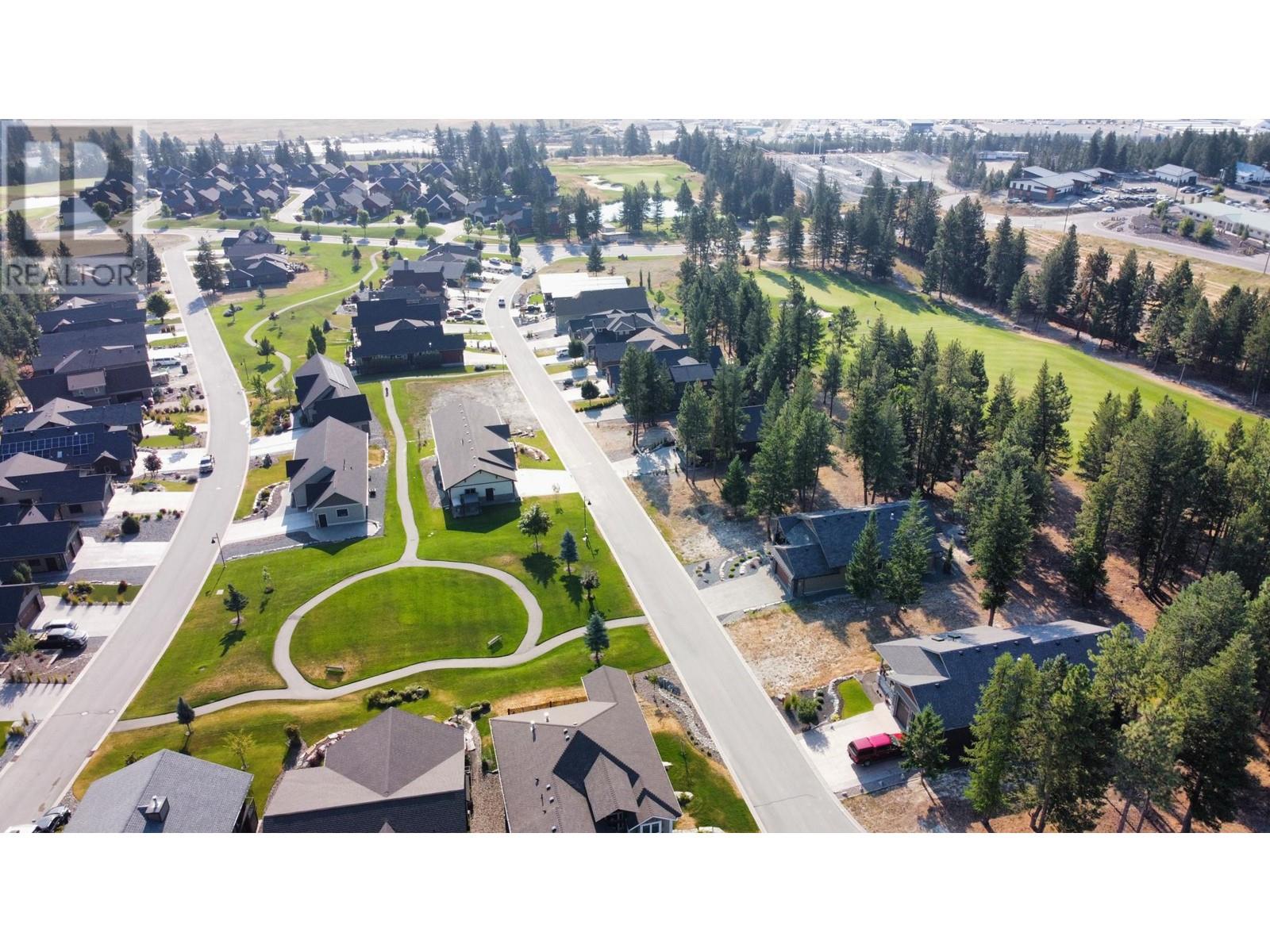 167 The Whins, Cranbrook, British Columbia V1C 0B4 - Photo 2 - 10348441