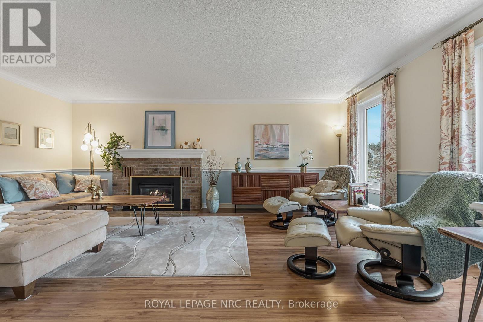 38 Colonel Butler Crescent, Niagara-On-The-Lake, Ontario  L0S 1J0 - Photo 6 - X12026607