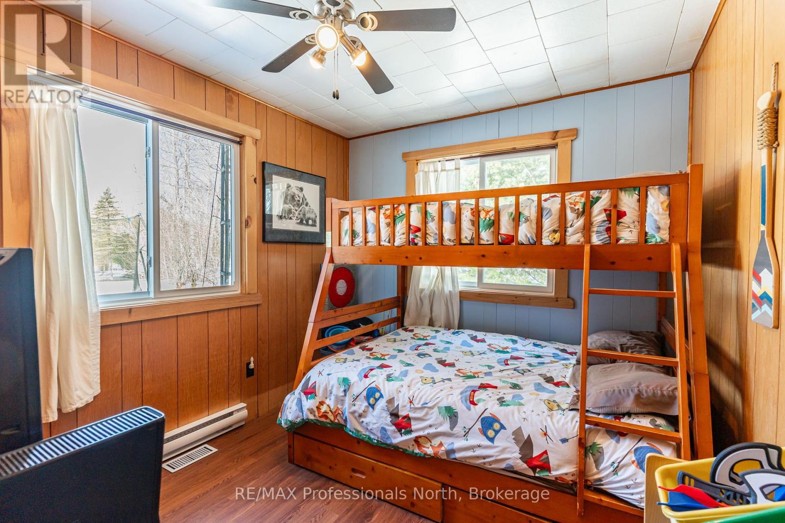 1093 Tiffany Lane, Minden Hills, Ontario  K0M 2K0 - Photo 21 - X12159367