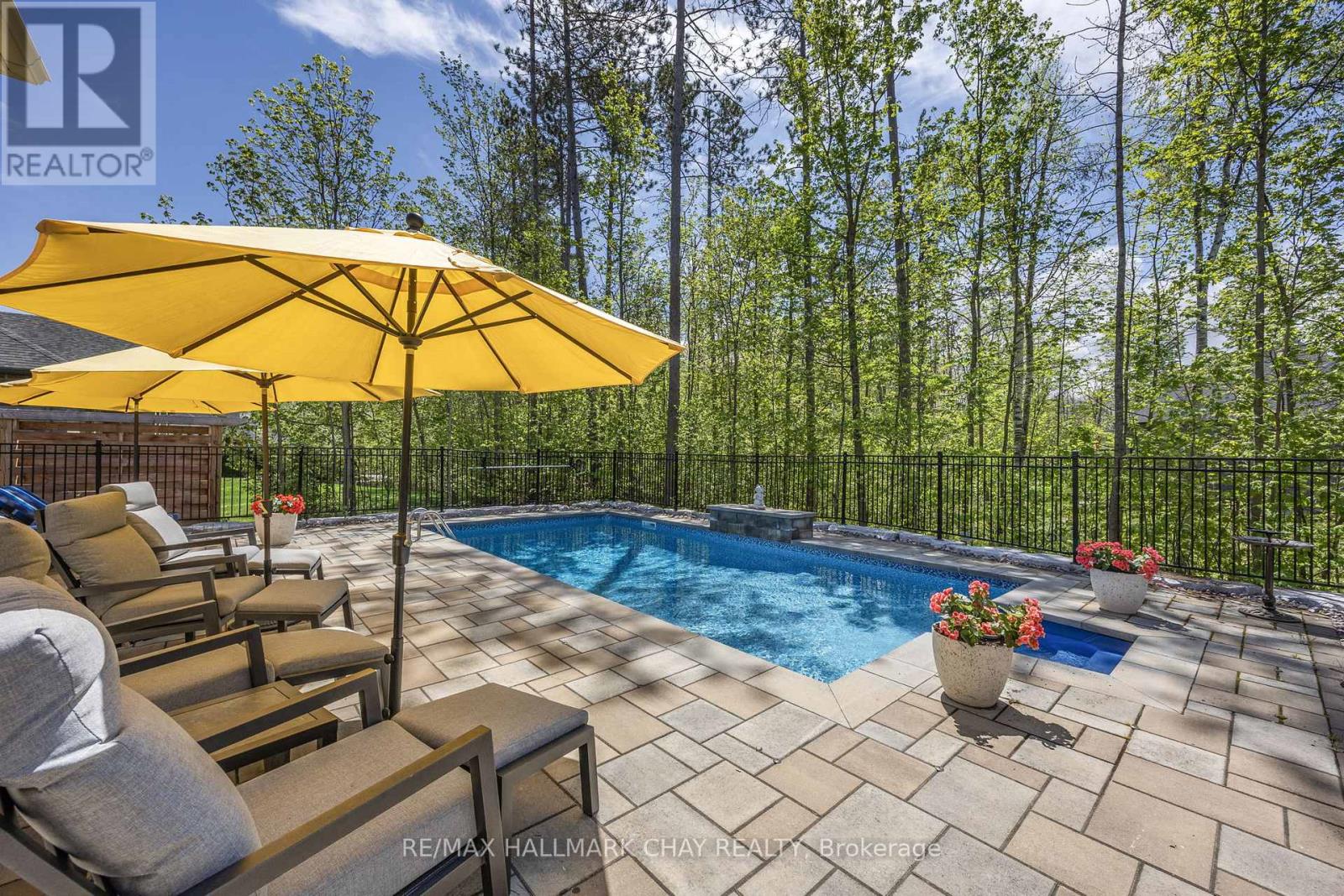 19 Timber Wolf Trail, Springwater (Minesing), Ontario  L9X 0H7 - Photo 35 - S12159148