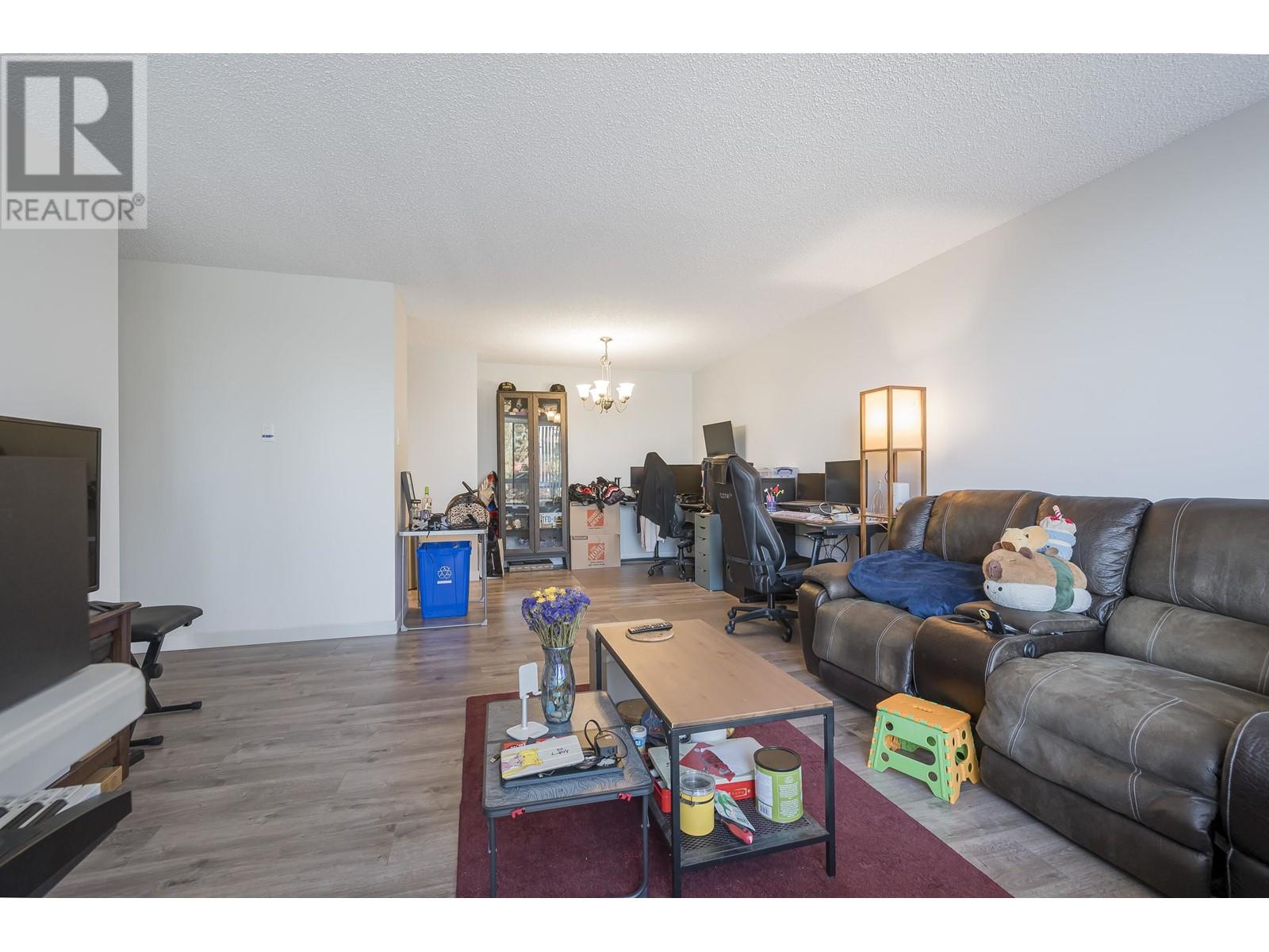 301 6540 Burlington Avenue, Burnaby, British Columbia  V5H 4G3 - Photo 12 - R3002775