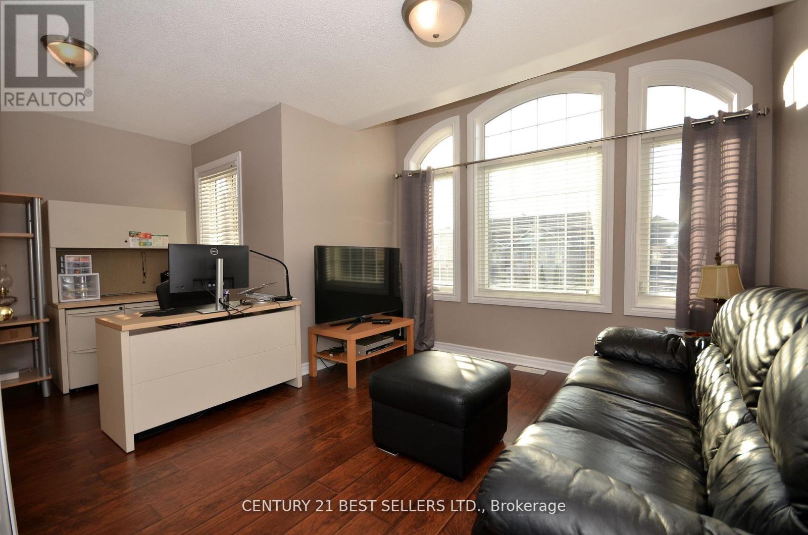 9 Coin Street, Brampton, Ontario  L6Y 5R5 - Photo 35 - W12159178