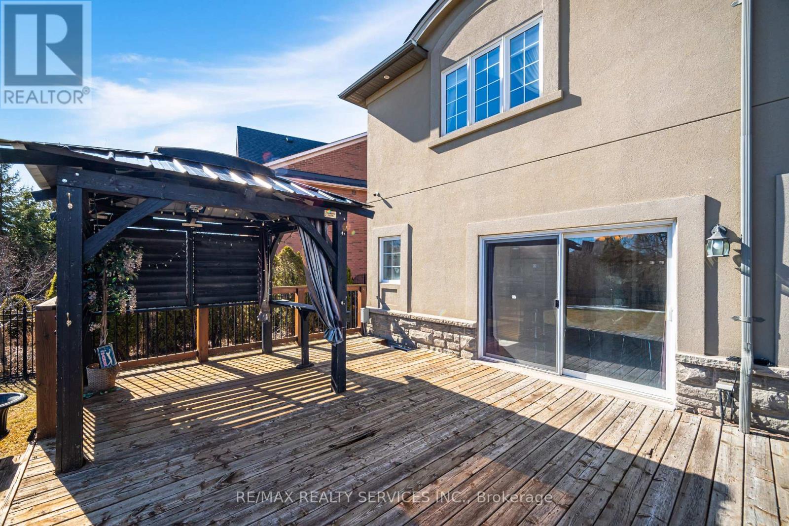 5 Belleville Drive, Brampton, Ontario  L6P 1V7 - Photo 43 - W12159198