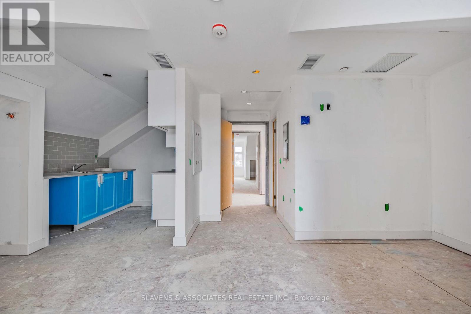 1 Blue Goose Street, Toronto, Ontario  M8V 2R5 - Photo 13 - W12159232