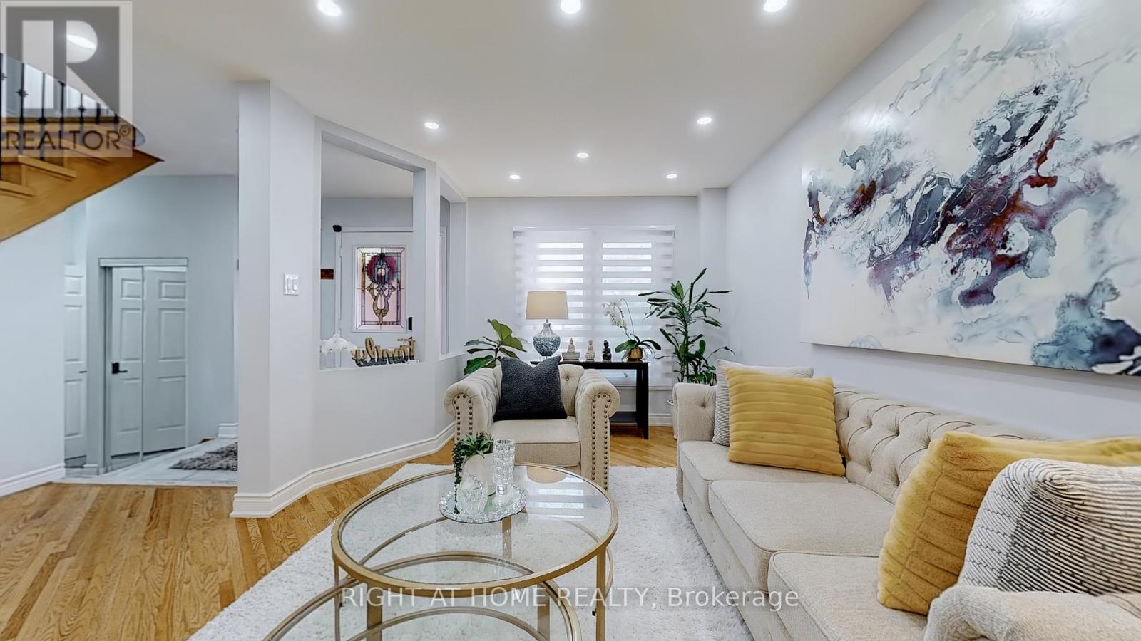 5253 Floral Hill Crescent S, Mississauga (East Credit), Ontario  L5V 1V4 - Photo 4 - W12159241