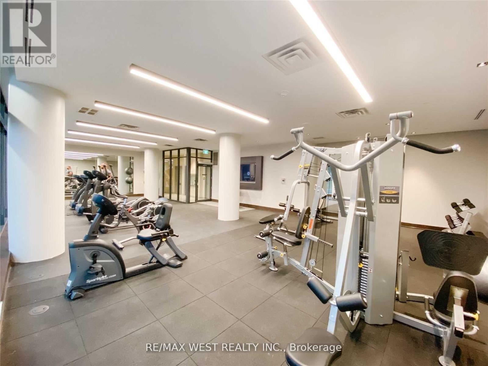 1110 - 1461 Lawrence Avenue W, Toronto (Brookhaven-Amesbury), Ontario  M6L 0A6 - Photo 3 - W12159246
