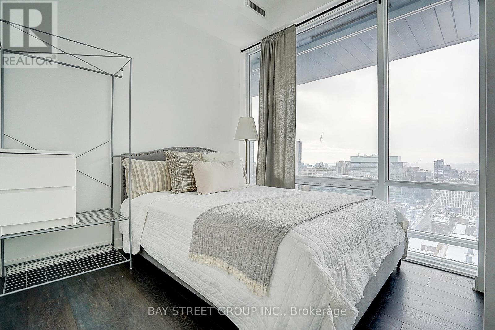 2903 - 15 Grenville Street, Toronto (Bay Street Corridor), Ontario  M4Y 1A1 - Photo 30 - C12159285