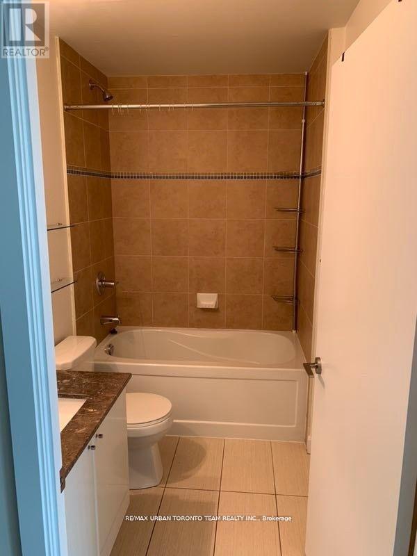 3901 - 33 Bay Street, Toronto, Ontario  M5J 2Z3 - Photo 8 - C12159319