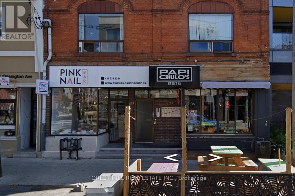 2 - 123 OSSINGTON AVENUE, Toronto, Ontario