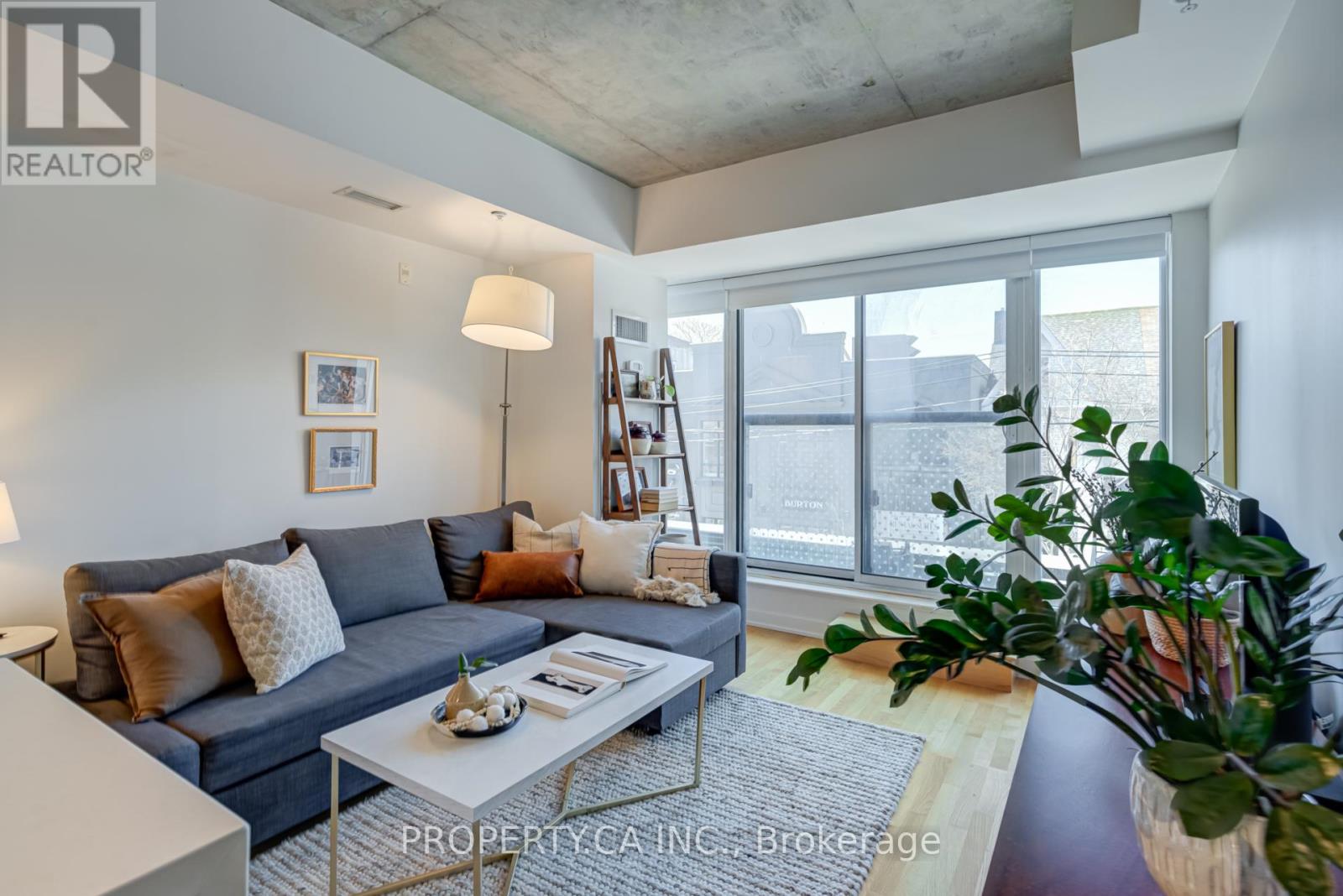 203 - 109 Ossington Avenue, Toronto, Ontario  M6J 0G1 - Photo 9 - C12159398