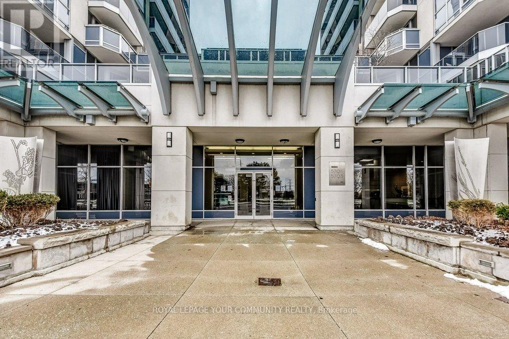 Property at 211 - 5793 YONGE STREET image 3