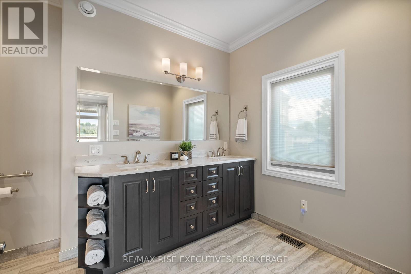 474 Dundas Street, Greater Napanee, Ontario  K7R 2C1 - Photo 36 - X12120518