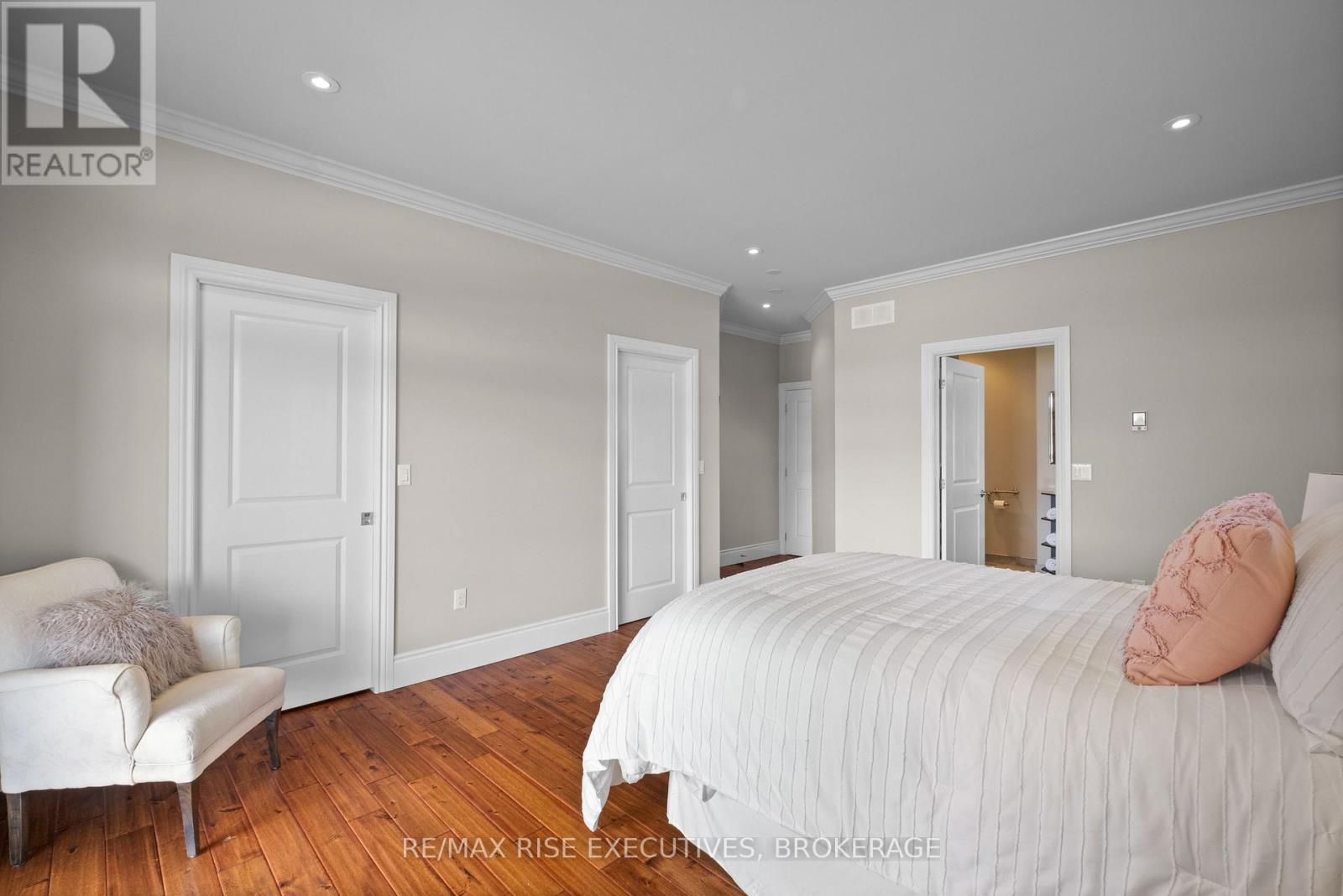 474 Dundas Street, Greater Napanee, Ontario  K7R 2C1 - Photo 35 - X12120518