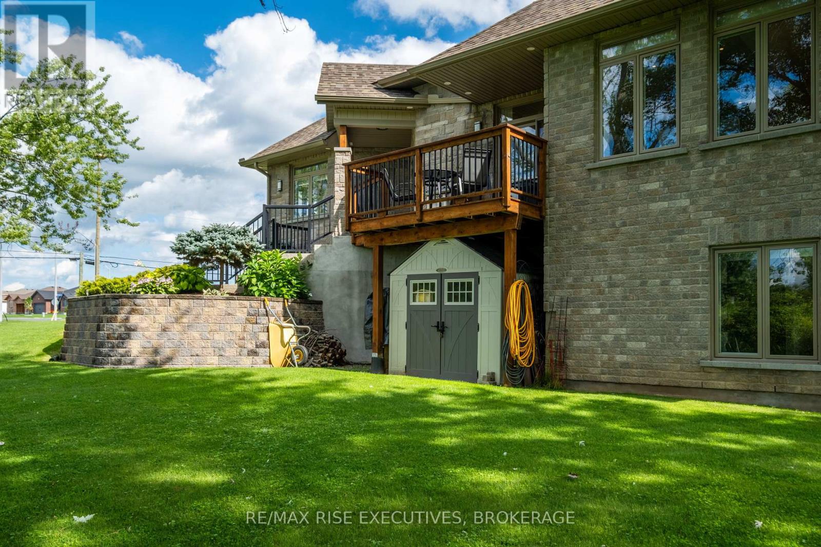 474 Dundas Street, Greater Napanee, Ontario  K7R 2C1 - Photo 5 - X12120518