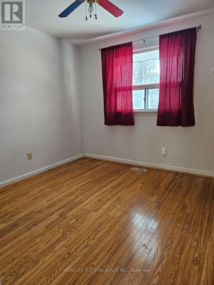 20 Cicerella Crescent, Toronto, Ontario  M1K 5B5 - Photo 5 - E12159373