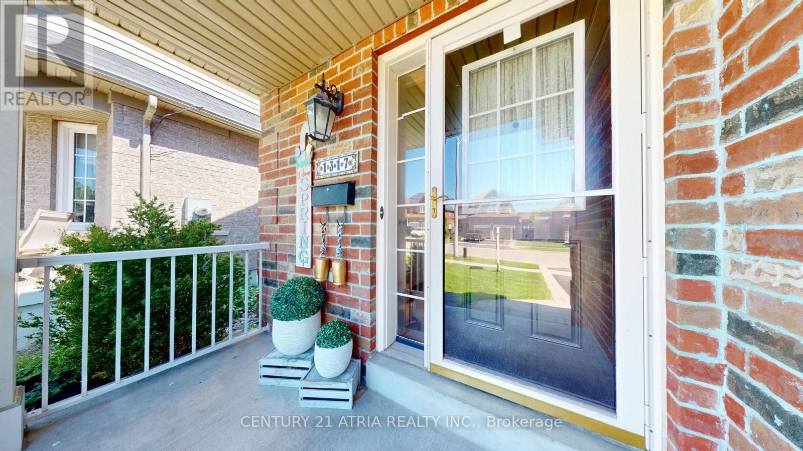 1317 Kettering Drive, Oshawa, Ontario  L1K 3B1 - Photo 2 - E12159468