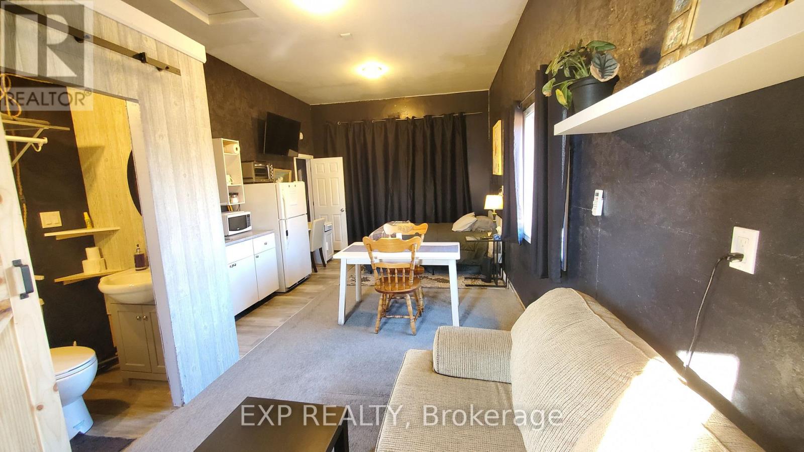 1433 County Rd 2 Road W, Augusta, Ontario  K0E 1T0 - Photo 20 - X12159231