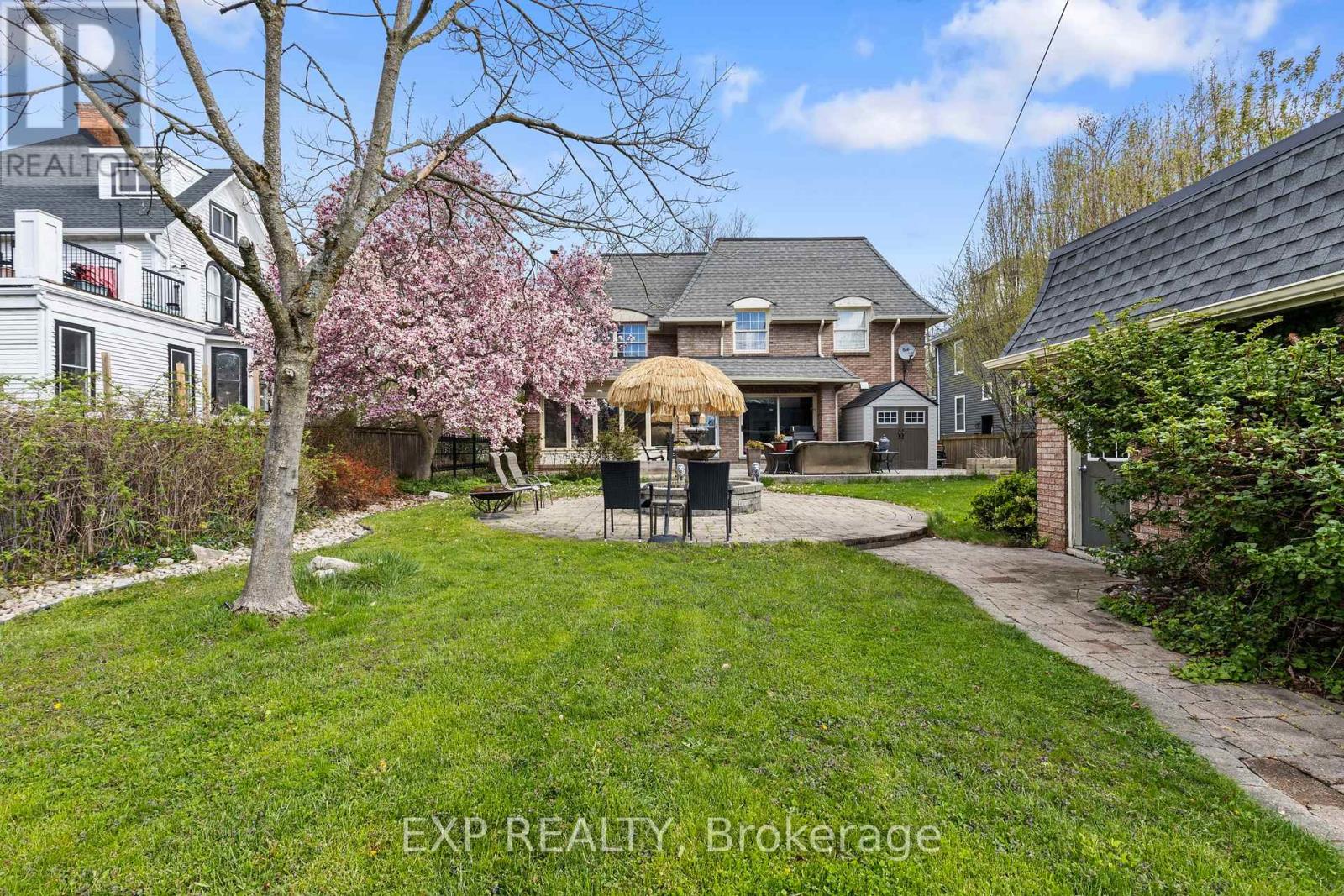 211 Merritt Street, Welland (Prince Charles), Ontario  L3C 4T8 - Photo 43 - X12159257