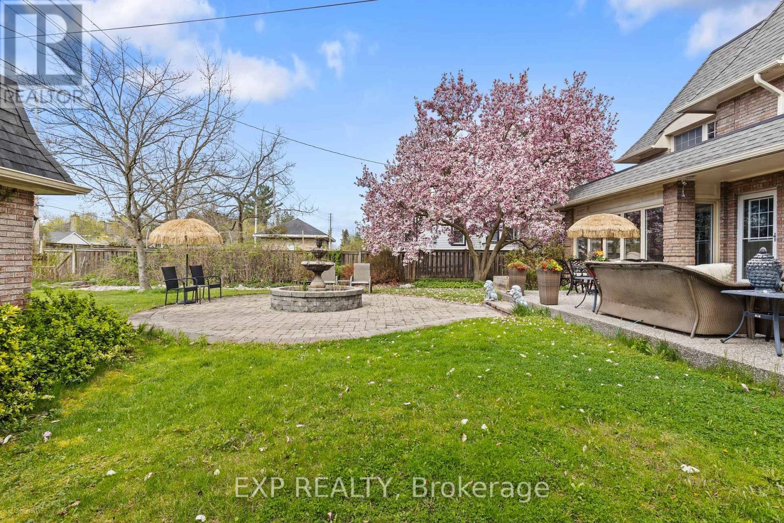 211 Merritt Street, Welland (Prince Charles), Ontario  L3C 4T8 - Photo 44 - X12159257