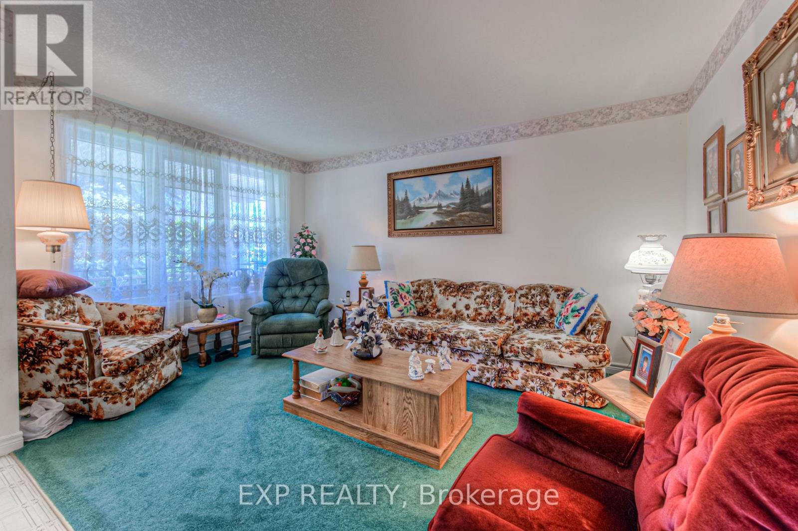 5 Flamingo Drive, Woolwich, Ontario  N3B 1V3 - Photo 5 - X12159259