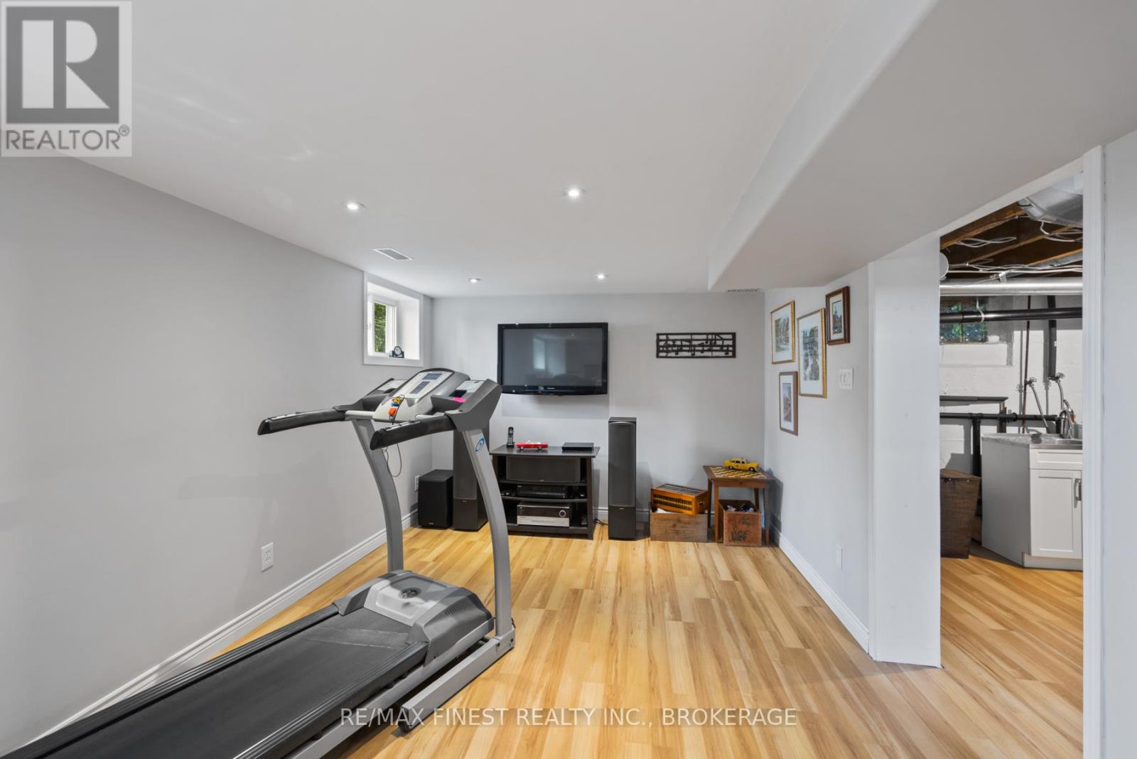 81 Florence Street, Kingston, Ontario  K7M 1Y5 - Photo 33 - X12159521