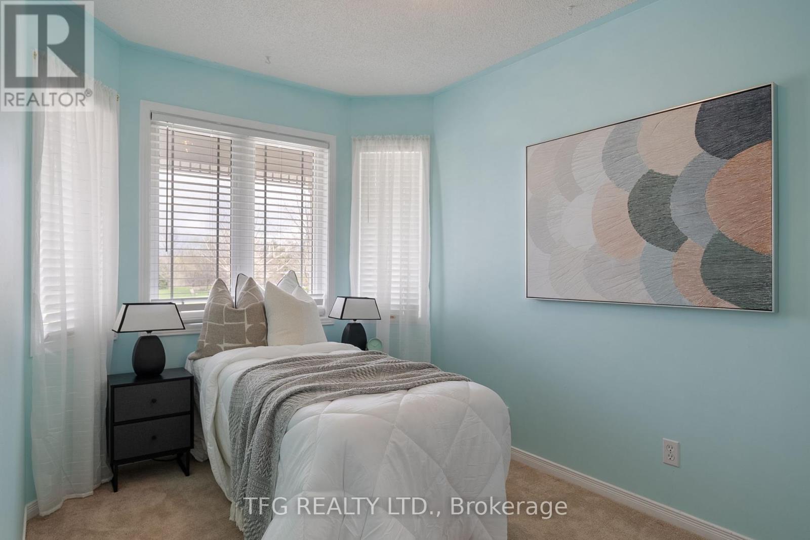 840 Wentworth Street, Peterborough West, Ontario  K9J 8R8 - Photo 16 - X12159556