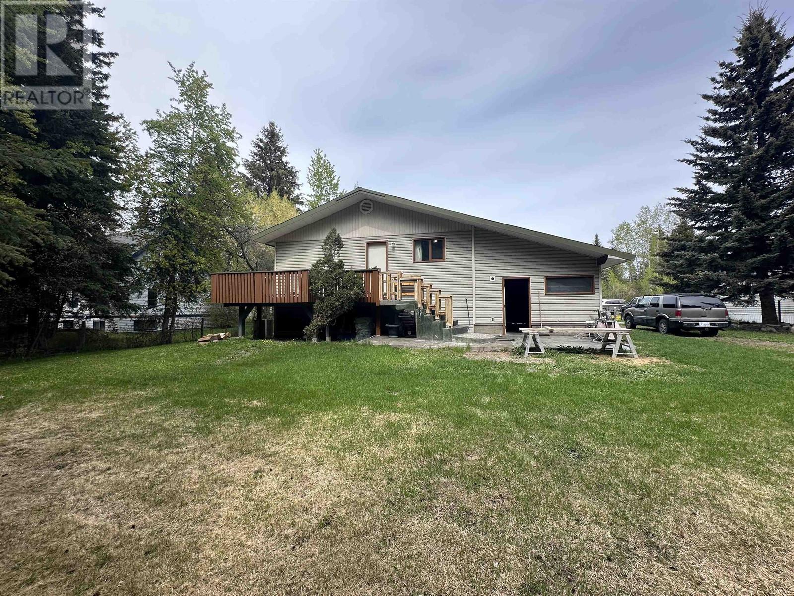 Property at 276 WESTCOAST ROAD image 5