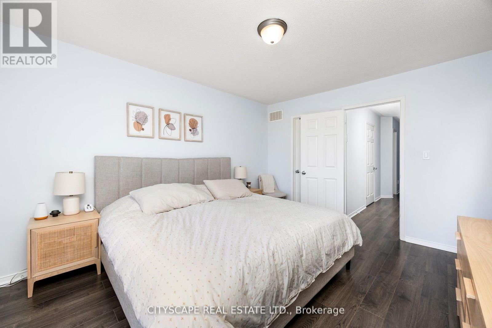 234 Orr Drive, Bradford West Gwillimbury, Ontario  L3Z 0S3 - Photo 19 - N12159273
