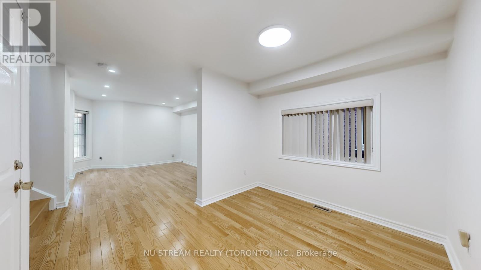 203 Milliken Meadows Drive, Markham, Ontario  L3R 0V9 - Photo 11 - N12159426