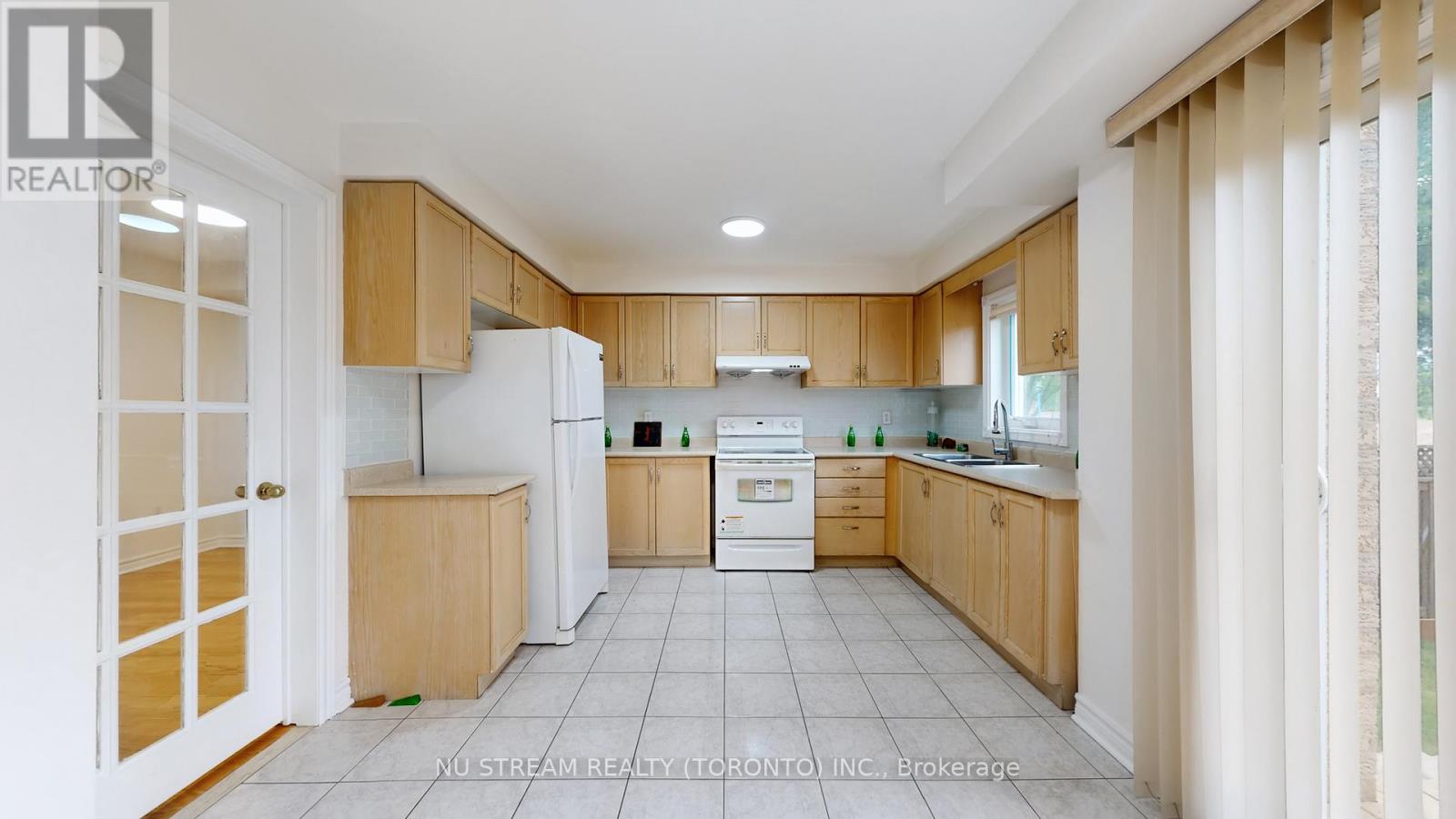 203 Milliken Meadows Drive, Markham, Ontario  L3R 0V9 - Photo 15 - N12159426