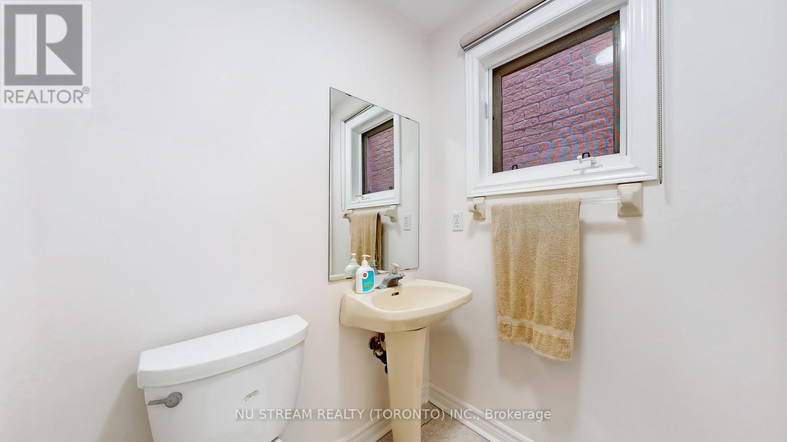 203 Milliken Meadows Drive, Markham, Ontario  L3R 0V9 - Photo 18 - N12159426