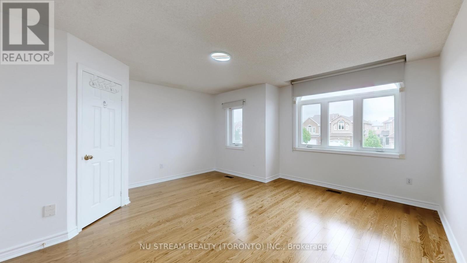 203 Milliken Meadows Drive, Markham, Ontario  L3R 0V9 - Photo 21 - N12159426