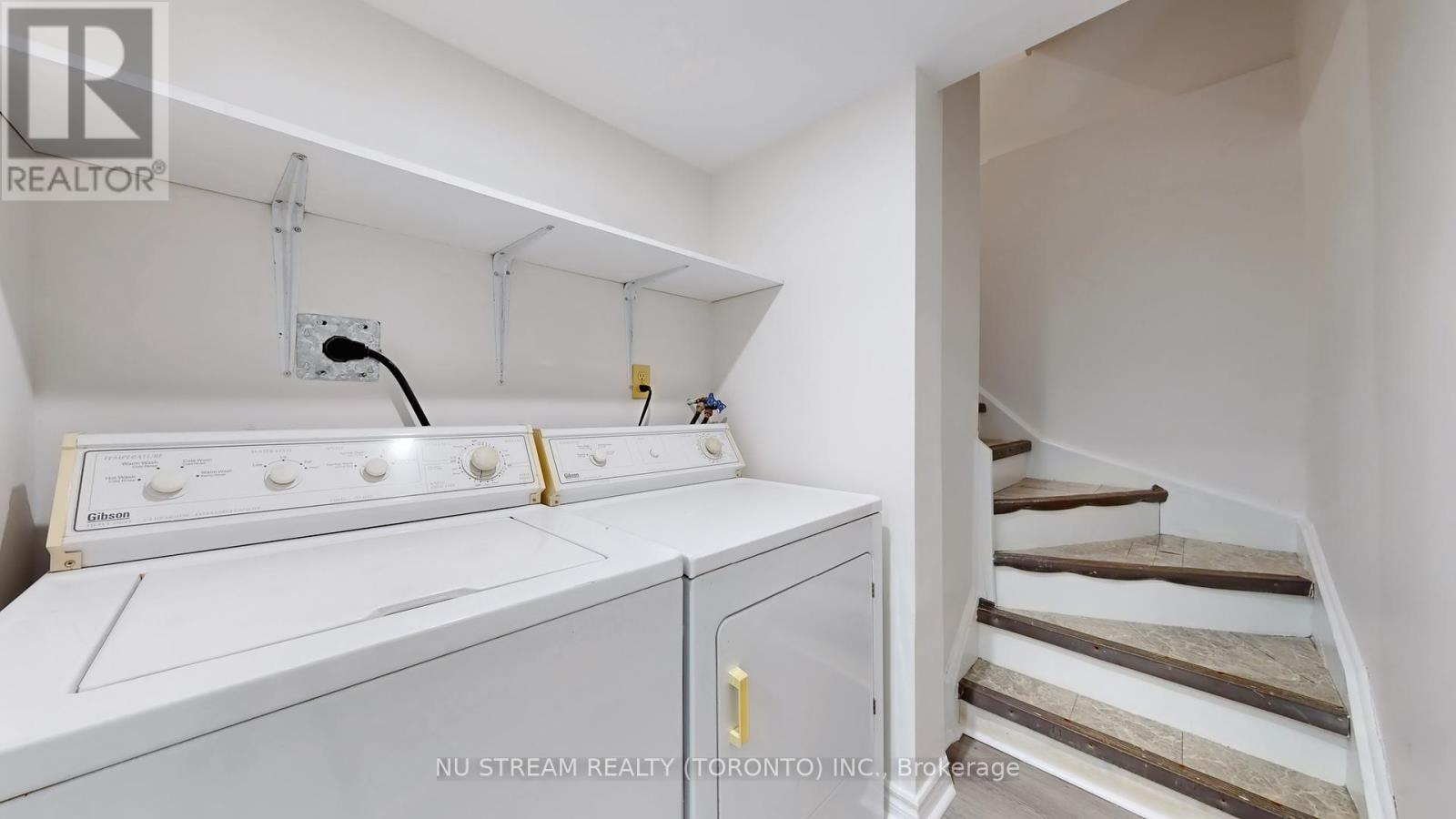 203 Milliken Meadows Drive, Markham, Ontario  L3R 0V9 - Photo 29 - N12159426