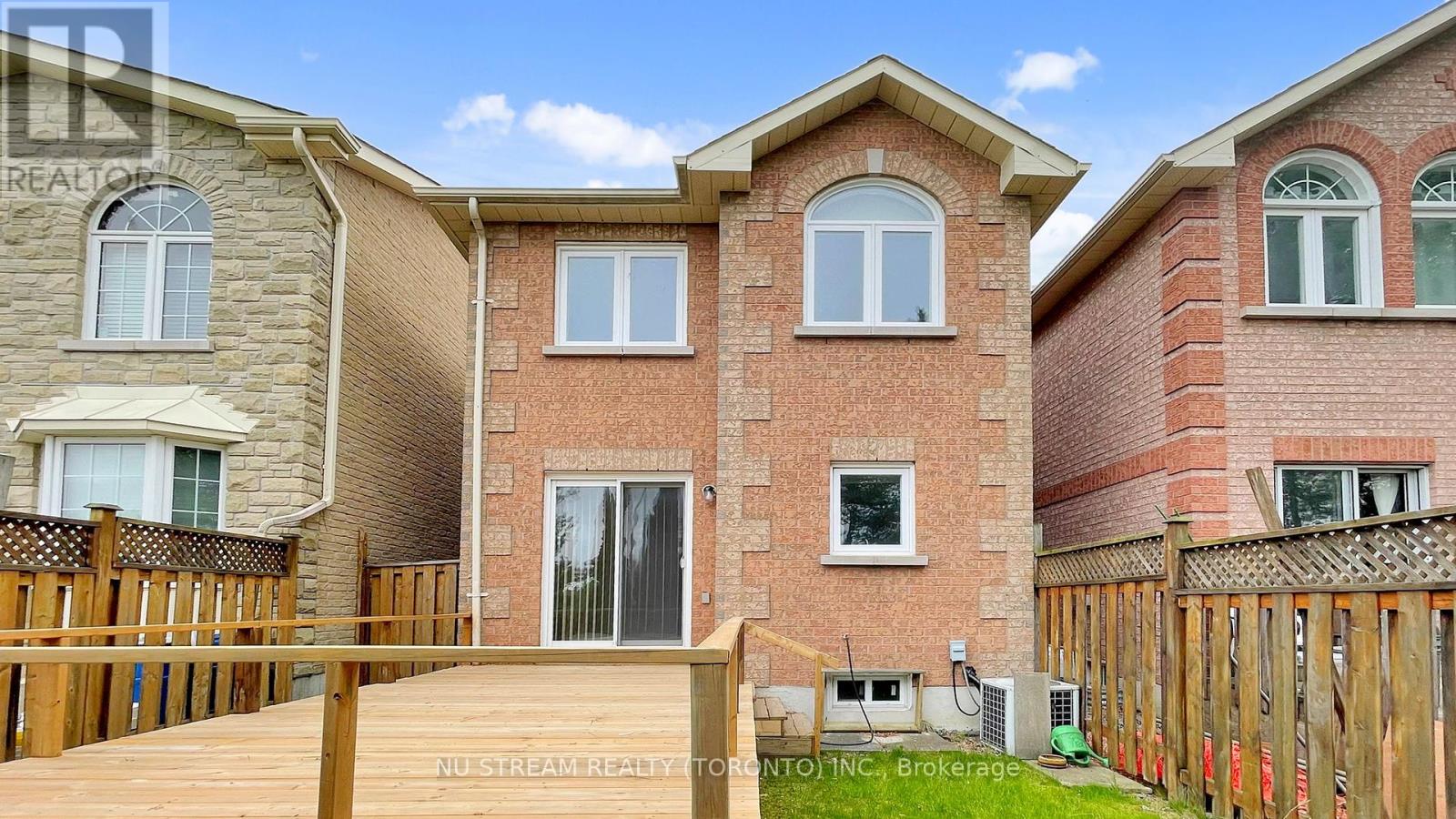 203 Milliken Meadows Drive, Markham, Ontario  L3R 0V9 - Photo 36 - N12159426