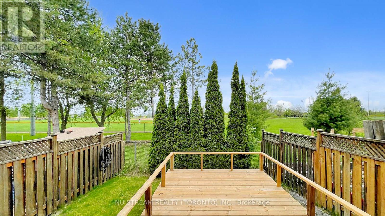 203 Milliken Meadows Drive, Markham, Ontario  L3R 0V9 - Photo 38 - N12159426