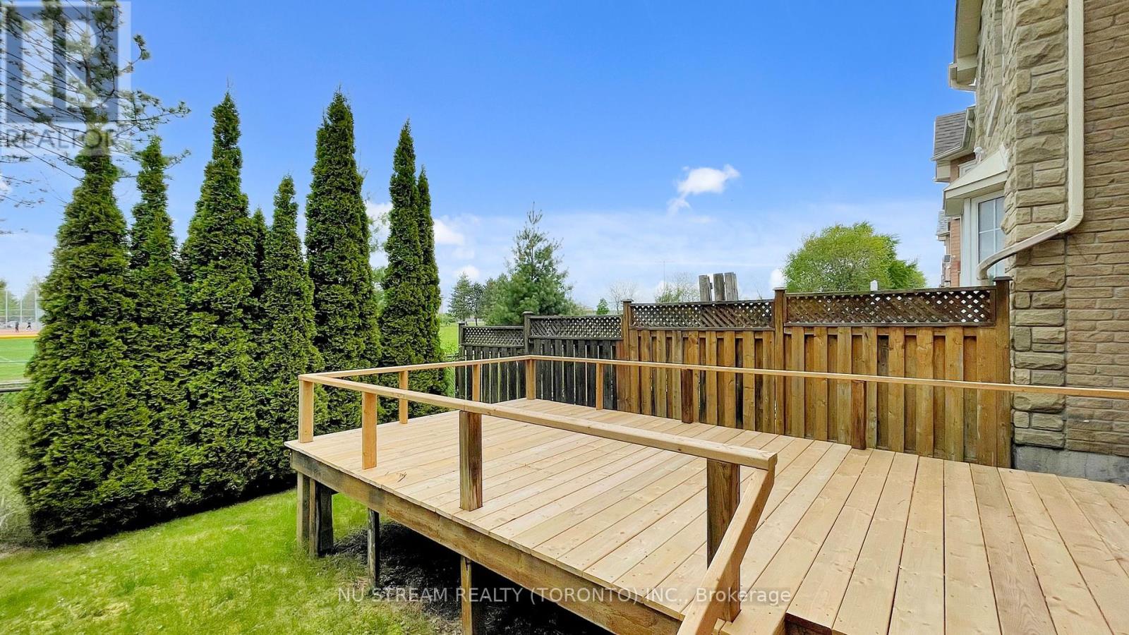 203 Milliken Meadows Drive, Markham, Ontario  L3R 0V9 - Photo 39 - N12159426