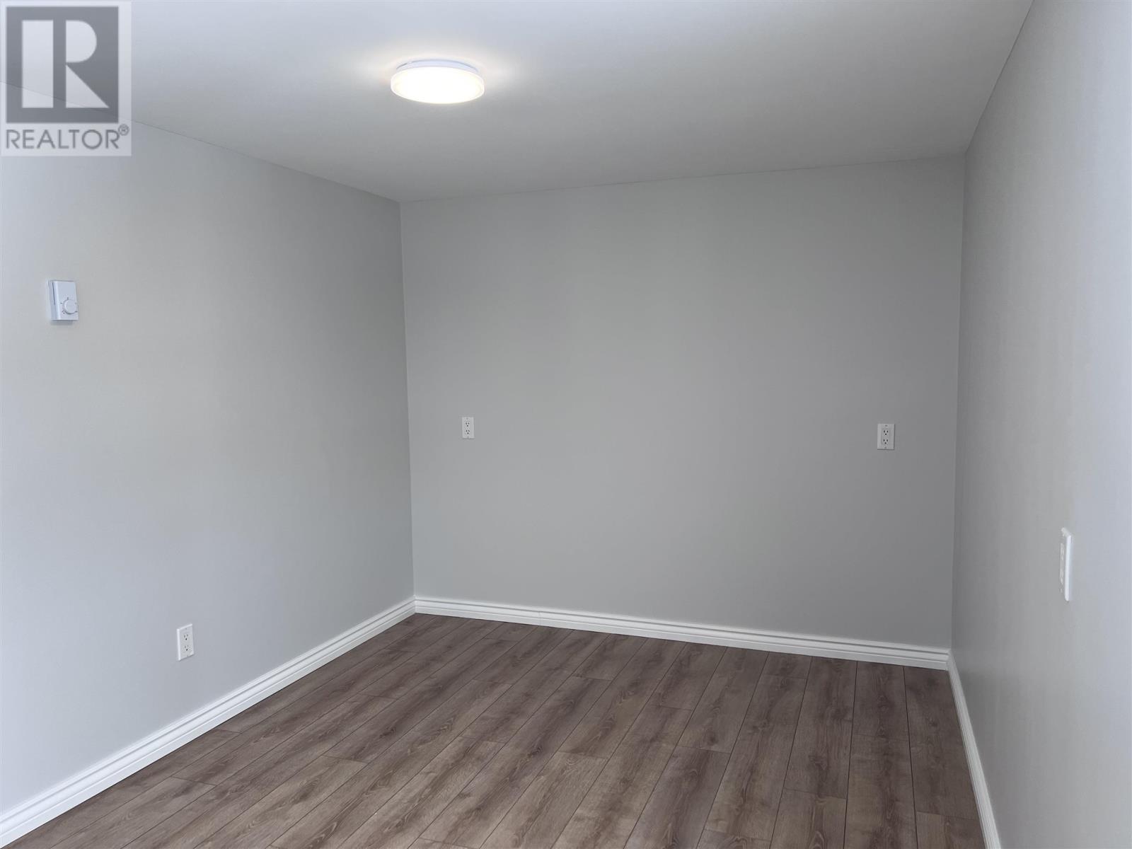 2 Stewart St, Marathon, Ontario  P0T 2E0 - Photo 19 - TB250218