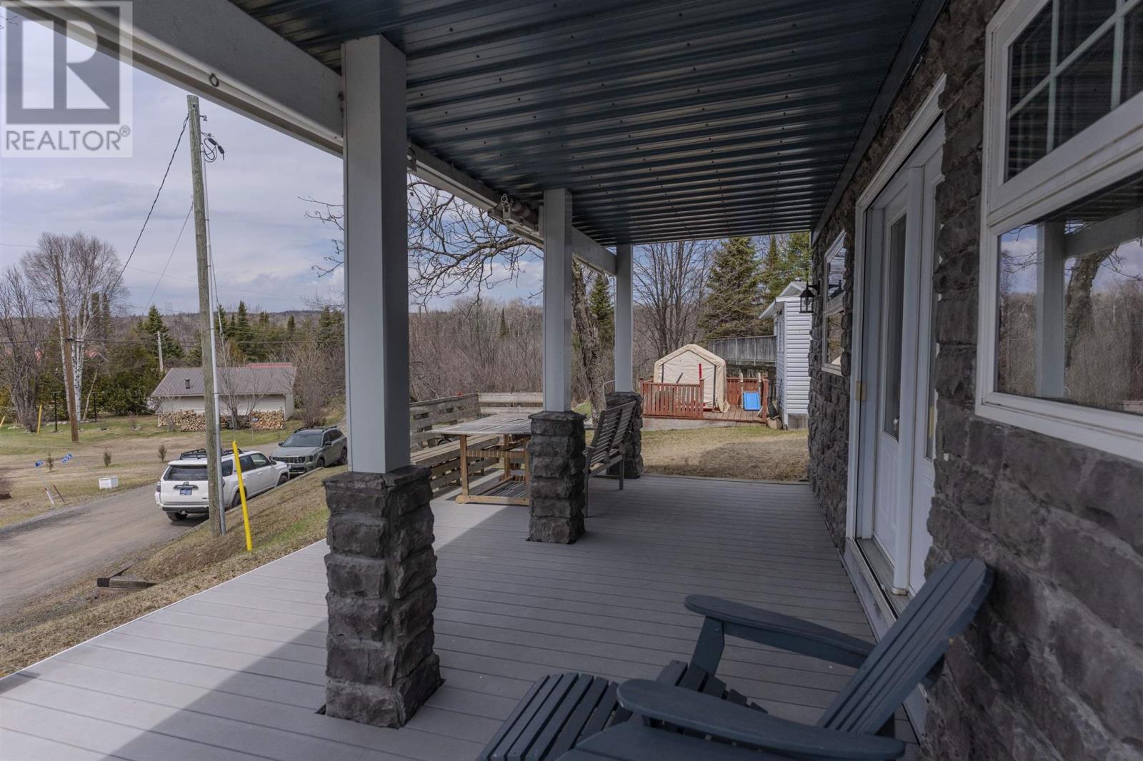 706 East Green Bay Rd, Shuniah, Ontario  P7A 0H5 - Photo 4 - TB251133